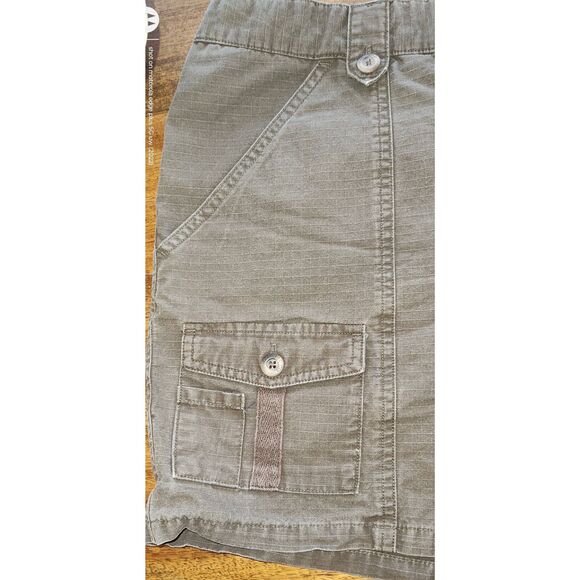 Columbia hiking flat front cargo shorts womens 8 green khaki w 4.5" inseam - Picture 13 of 16